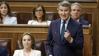 Feijóo ve urgente "oxigenar" a España del "autoritarismo, mentiras y corrupción" del Gobierno "inquisitorial" de Sánchez