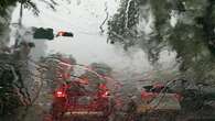 Consejos para conducir con lluvia o temporal y evitar el aquaplaning