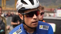 Mikel Landa recibe el alta y regresa a España para una "larga recuperación"