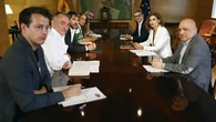 Montero ve "sabotaje" y señala por el último caos ferroviario a Ouigo, que se defiende: "No ha estado en el origen de ninguna incidencia"