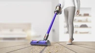 Dyson rebaja una aspiradora sin cables  más populares 150 euros y la deja en menos de 450