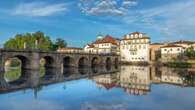 El pueblo del norte de Portugal en la frontera con España: aguas termales y un majestuoso hotel