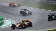 Lando Norris se impone 'in extremis' a Max Verstappen en una primera sesión de libres pasada por agua