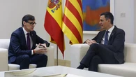 Sánchez e Illa se mantienen como los líderes preferidos para presidir sus gobiernos de manera holgada, según el CEO