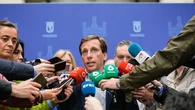 Almeida se compromete a seguir revisando árboles al quedar herido crítico un joven por una rama