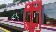Renfe permitirá llevar bicis completas en tren Avant y elimina la obligación de la funda para las plegables y el suplemento de 3€ para MD
