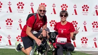 Scooby, el perro sobre ruedas que corre maratones: "Al principio da miedo, pero hay mucha vida después de una lesión"
