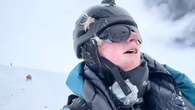 El peligroso ascenso al Everest del 'youtuber' Ryan Mitchel: 