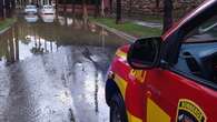 Inundaciones, personas atrapadas, balsas en las carreteras... las fuertes lluvias desatan el caos en Benalmádena