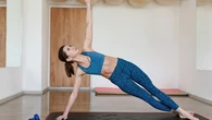 El ejercicio de pilates que aporta flexibilidad a la columna y activa los músculos del core