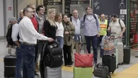 Los empresarios españoles que se quedaron atrapados en Libia dicen que hasta los locales se vieron sorprendidos por la guerrilla