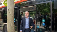 Collboni, en el estreno de la nueva línea de autobús exprés X3: "Representa este nuevo Montjuïc más conectado"