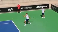 Zverev alarga los entrenamientos con Toni y Rafa Nadal en la academia y elige de 'sparring' a una gran promesa española