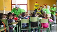 Las becas para el comedor escolar podrán solicitarse en Madrid desde este miércoles: estos son los requisitos, plazos y cuantías