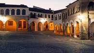 El pueblo mágico de Cáceres con una plaza medieval que está considerada una joya única en España