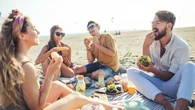 Ni huevos ni pescado: los alimentos que cada verano causan más intoxicaciones, según una experta