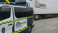 Investigado un matrimonio por intercambiar sus tarjetas digitales de conductor profesional para no descansar al volante