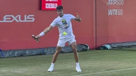 El primer día de Carlos Alcaraz en hierba este 2025: un entrenamiento suave antes de su debut Queen's