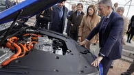 Las ayudas para comprar un coche eléctrico 'vuelan' en Madrid, con más de 700 peticiones al día
