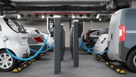 ¿Pueden prohibirme la entrada a un parking si tengo un coche eléctrico?