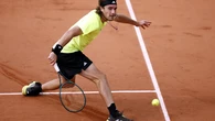 Tstsipas ficha al exentrenador de Djokovic tras su desastrosa eliminación de Roland Garros
