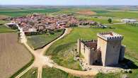 El pueblo con un castillo medieval y menos de 100 habitantes donde se rodó un clásico de Hollywood