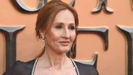 La foto de un niño que conmovió a J. K. Rowling y la ha llevado a donar 75 millones de euros