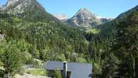 Rescatados sanos y salvos tras horas de búsqueda tres excursionistas perdidos en la Vall de Boí