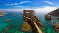Esta es la desconocida isla de Portugal de aguas cristalinas y así puedes llegar hasta ella