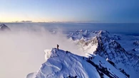 Las históricas imágenes del fotógrafo Ma Chunlin grabadas con dron por la ruta de ascenso norte del Everest hasta la cumbre