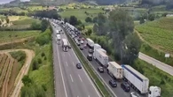 Accidente en la AP-7: dos carriles cortados y diez kilómetros de retenciones entre Subirats y Vilafranca