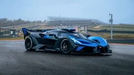 Un dineral en repuestos: el impresionante coche al que solo le duran los neumáticos 60 kilómetros