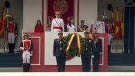 Los Reyes presiden el Día de las Fuerzas Armadas con un gran despliegue militar ante cientos de personas