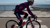Muere a los 19 años el ciclista italiano Samuele Privitera tras una caída en el Giro del Valle de Aosta