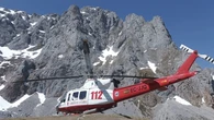 Rescatan a una pareja de alpinistas en Picos de Europa después de fallar su equipo en pleno descenso 