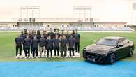 Los jugadores del Real Madrid escogen sus espectaculares coches: el más caro para Vinicius, en blanco para MBappé...