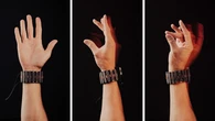 Meta diseña una pulsera para interactuar con ordenadores a partir de los impulsos eléctricos de las muñecas