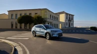 BYD estrena versión Comfort en su Seal U DM-i híbrido enchufable: hasta 1.125 kilómetros de autonomía combinada