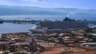 Dos turistas caen al mar desde un crucero en Sicilia al romperse las amarras por el fuerte viento 