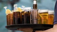 ¿Coca-Cola Zero vs. cerveza 0,0 tostada? Cuál es la mejor opción sin alcohol, según una experta en Nutrición