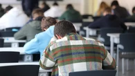 Los jóvenes sin trabajo ni estudios de Madrid podrán pedir la beca de 2.800 euros de segunda oportunidad