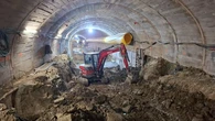 La L11 ya avanza bajo tierra a la espera de la tuneladora Mayrit: 30 mineros han acometido casi el 30% del túnel de Comillas