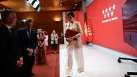 Ayuso rechaza por carta el pacto de Sánchez para destinar 7.000 millones en vivienda: "Intenta dirigir nuestras políticas"