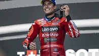 Marc Márquez firma suma su octava victoria en la 'sprint' con una increíble remontada