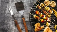 Tenemos la barbacoa definitiva: plegable, apta para terrazas pequeñas y por 25 euros