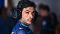 Carlos Sainz carga contra la Fórmula 1 comparándola con el fútbol: "Es lo único que odio de este deporte"