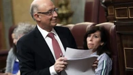 El juez indaga ahora si el bufete del exministro creó un "entramado societario" para el desvío de fondos 