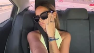 Gloria Camila y la hija de Rocío Carrasco han vendido hamburguesas en una camioneta en un festival 