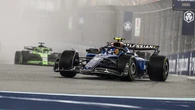 Desplante de Albon a Carlos Sainz, que avisa a Williams: "No me iba a atacar y no ha dudado en pasarme"