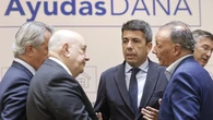 Mazón anuncia 48 millones en ayudas para coches, municipios y turismo